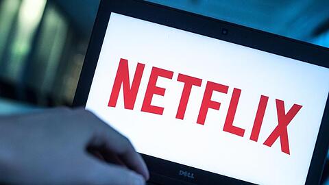 Durch Streaming-Plattformen wie Netflix und Youtube wird weltweit viel Strom verbraucht.