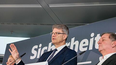 Bei einem Sicherheitsgipfel kurz nach der Tat wurden erste Sicherheitsma&szlig;nahmen vereinbart. (Archivbild)