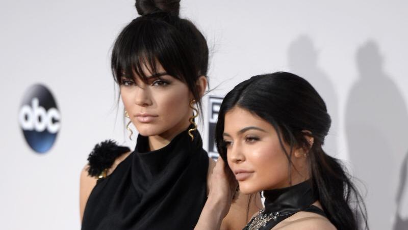 Die Promi-Schwestern Kendall (l) und Kylie Jenner. Die Promi-Schwestern Kendall (l) und Kylie Jenner.