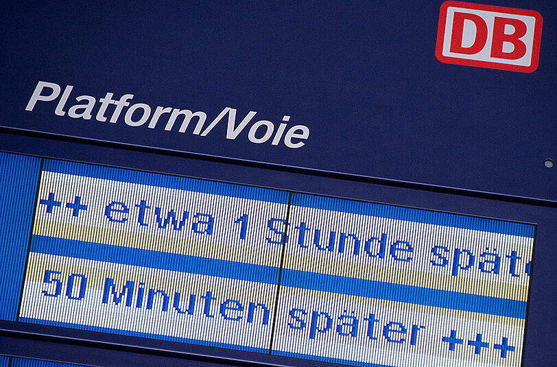 Verspätungen sind ärgerlich. Die Bahn bekommt sie nicht in den Griff.