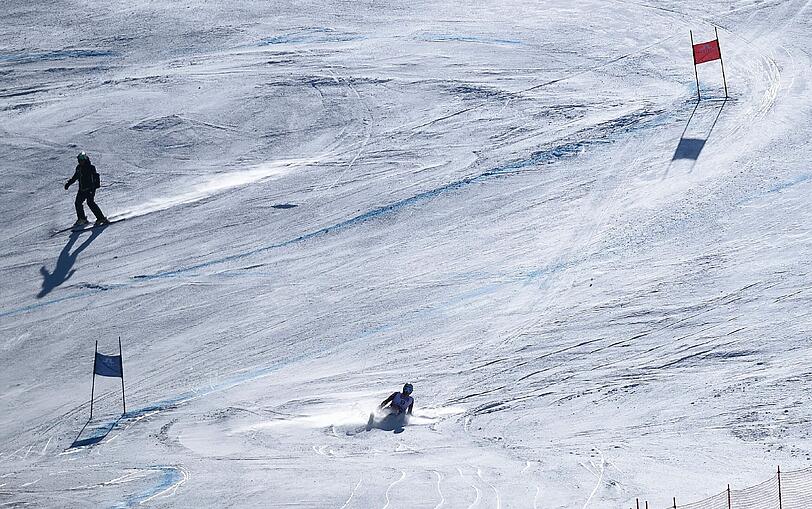 Mehr Bilder vom Sturz von Bode Miller bei der Ski-WM in den USA.