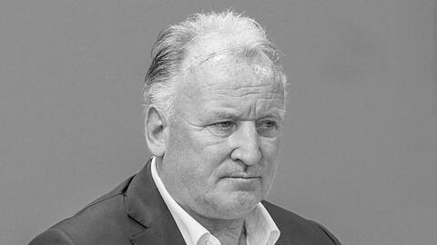 Andreas Brehme bescherte Deutschland mit einem späten Tor den dritten Weltmeister-Titel.