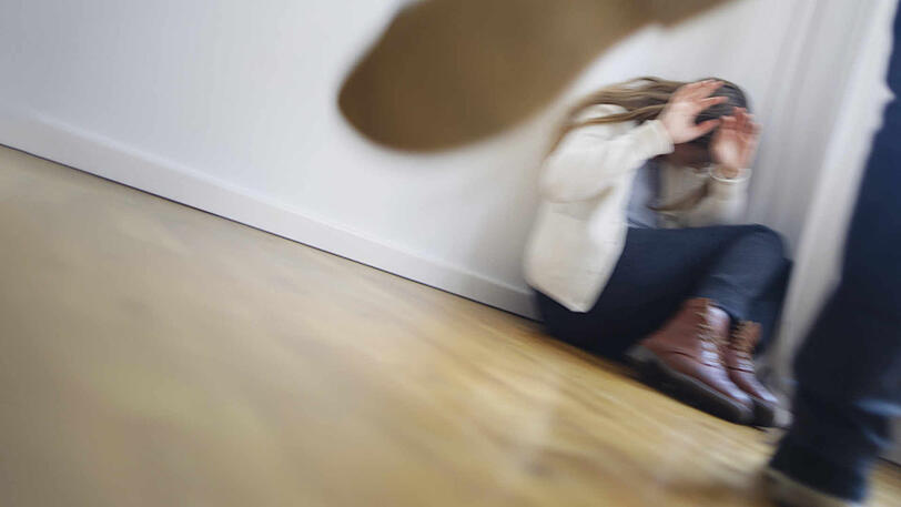 Die Polizei konnte den Mann noch in der Wohnung festnehmen. (Symbolbild)