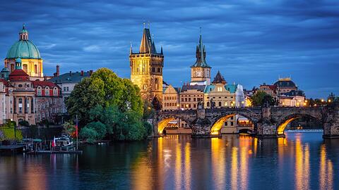 Der Valentinstag steht wieder vor der T&uuml;r. Wie w&auml;re es mit einem Abstecher nach Prag?