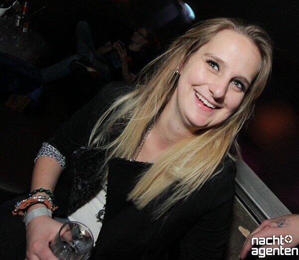 Am Freitag wurde im "Jack Rabbit" heiß ins Wochenende gefeiert. Mehr Bilder unter: href="http://www.nachtagenten.de/event/11.04.2014/jack-rabbit/imakeyourave-com.301219.html