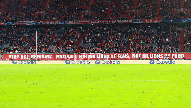 Das Protestbanner der Bayern-Fans gegen die Champions-League-Reform.