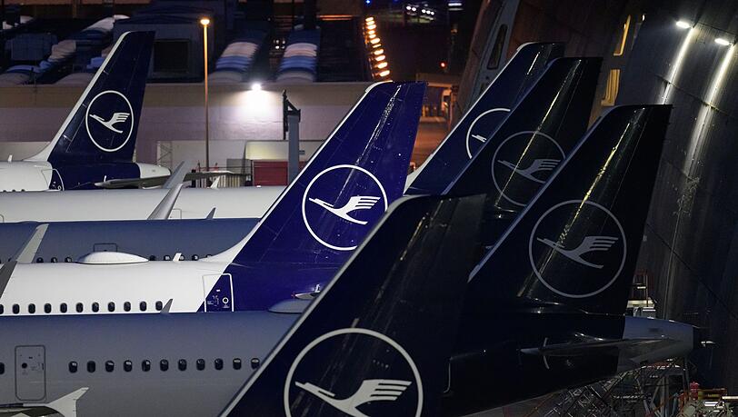 Die Gewerkschaft Ufo hat das Kabinenpersonal der Lufthansa und der Tochter Lufthansa Cityline zu einem Streik aufgerufen. Die Gewerkschaft Ufo hat das Kabinenpersonal der Lufthansa und der Tochter Lufthansa Cityline zu einem Streik aufgerufen.