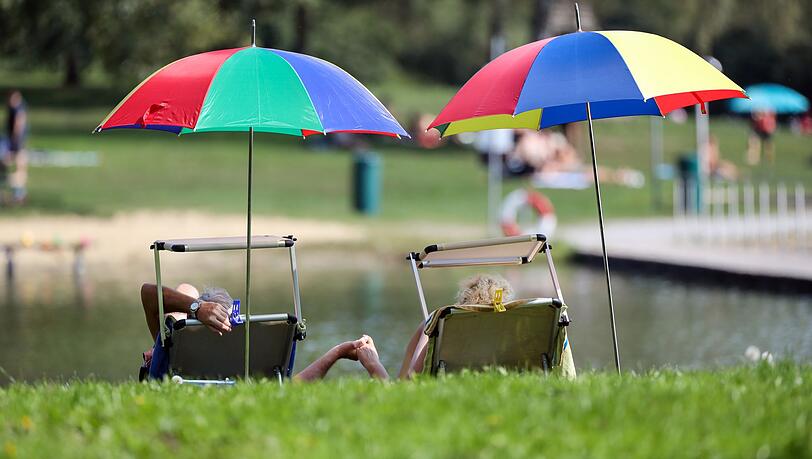 Lupenreines Badewetter - laut DWD zum Start in die neue Woche aber nur im S&uuml;dwesten. (Symbolbild)
