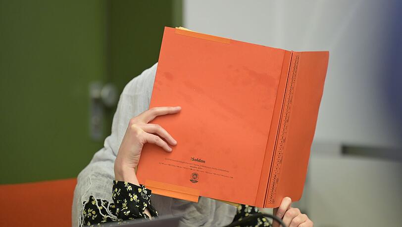 Vier Jahre soll die geb&uuml;rtige Oberfr&auml;nkin in Haft. Das Gericht sah es als erwiesen an, dass sie in Syrien &uuml;berzeugtes Mitglied des Islamischen Staats war. (Archivbild)