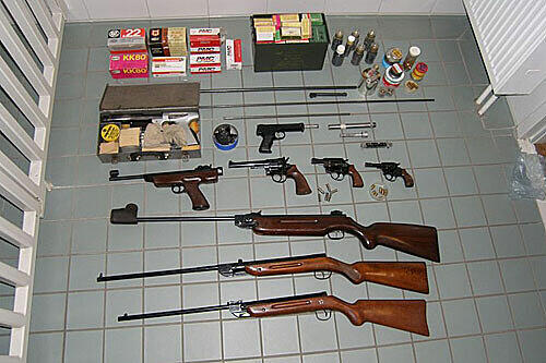 Die sicher gestellten Waffen.