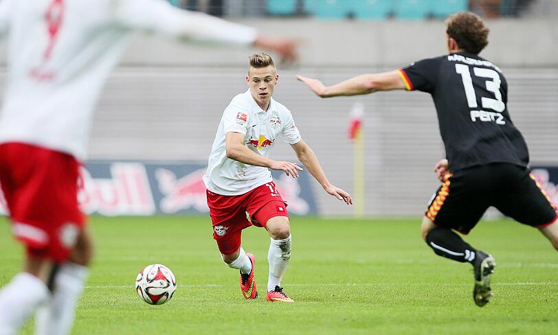 Transfer zum FC Bayern für 7 Millionen Euro: Das ist Joshua Kimmich. Bilder von seinem Einsatz bei RB Leipzig.