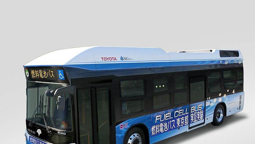 Im Härtetest: Brennstoffzellenbus Hino H2 von Toyota Im Härtetest: Brennstoffzellenbus Hino H2 von Toyota