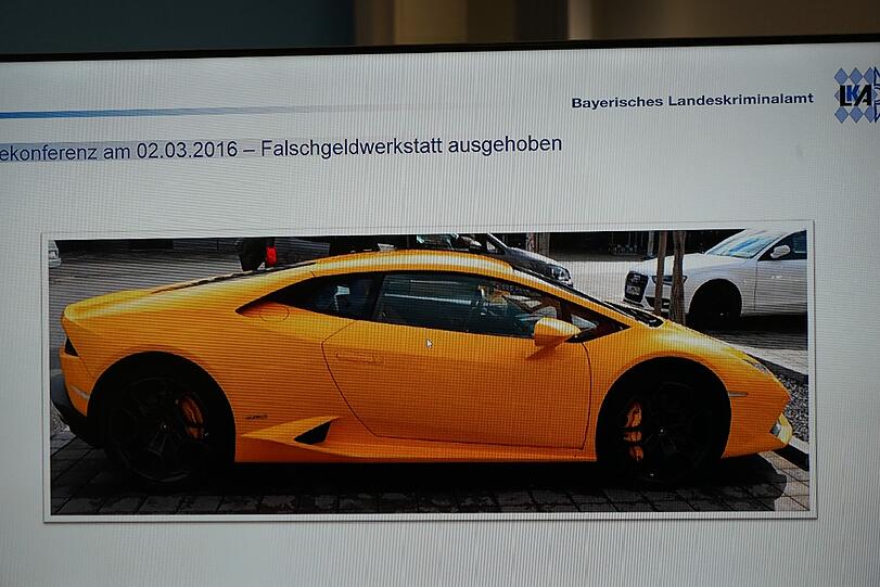 Lamborghini als Dienstwagen - das Geschäft scheint einträglich gewesen zu sein.