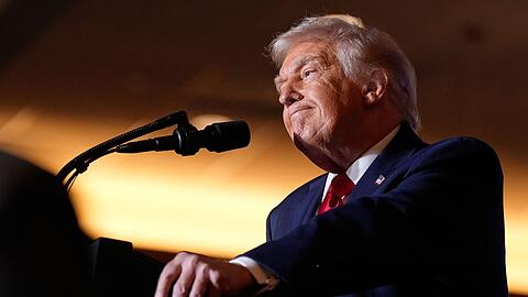 Trump spricht von geplantem Treffen mit Selenskyj und den Europäern