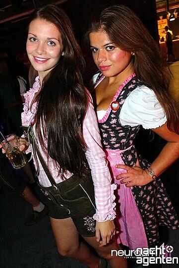Im neuraum findet derzeit ein After-Wiesn-Showmarathon statt: "16 Tage Wies&rsquo;n - 16 Tage neuraum". Mehr Bilder unter www.nachtagenten.de