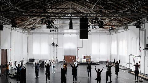 Performer der Volkshochschule in der Reithalle.