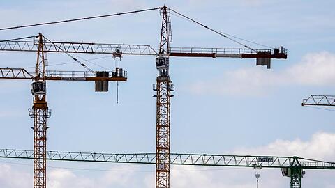 Wohnimmobilien verteuerten sich im ersten Quartal im Schnitt um 5 Prozent gemessen am Vorjahreszeitraum. Vor allem in den sieben größten Städten schossen die Preise nach oben.