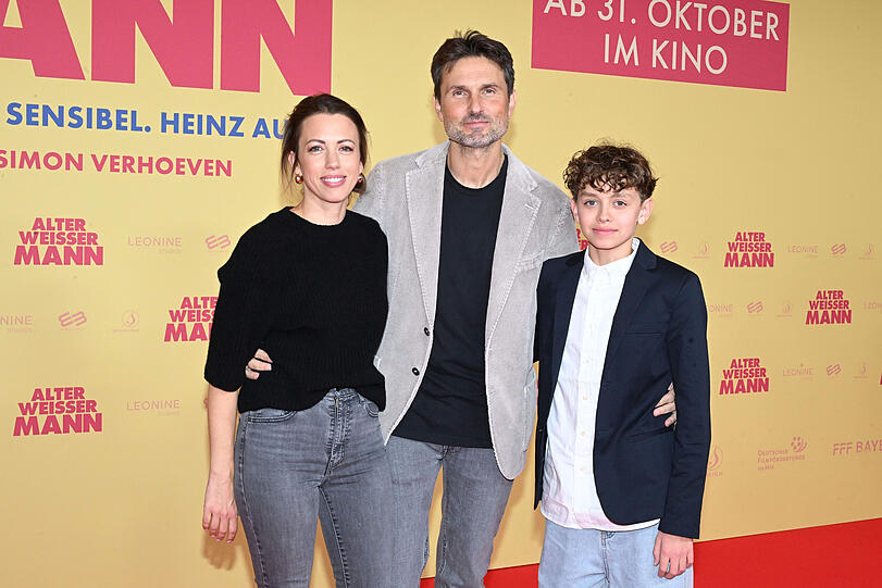 Simon Verhoeven mit Frau Nina und Sohn David