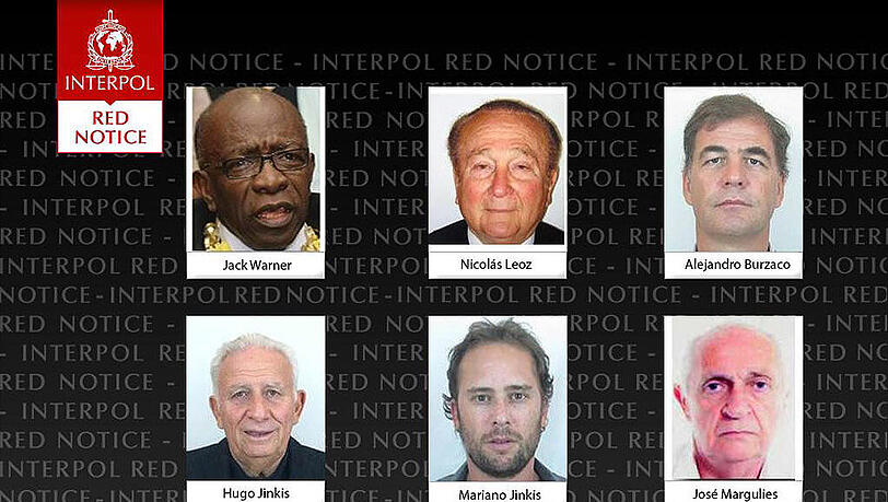 Alejandro Burzaco steht gemeinsam mit weiteren FIFA-Offiziellen auf der Roten Liste von Interpol. Alejandro Burzaco steht gemeinsam mit weiteren FIFA-Offiziellen auf der Roten Liste von Interpol.