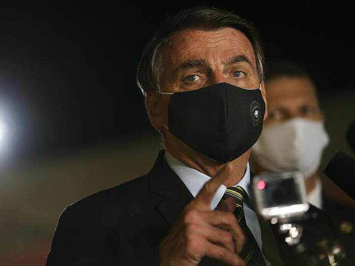 "Brauchen keine Leute von außerhalb, die uns Tipps bei der Gesundheit hier geben": Brasiliens Präsident Jair Bolsonaro.