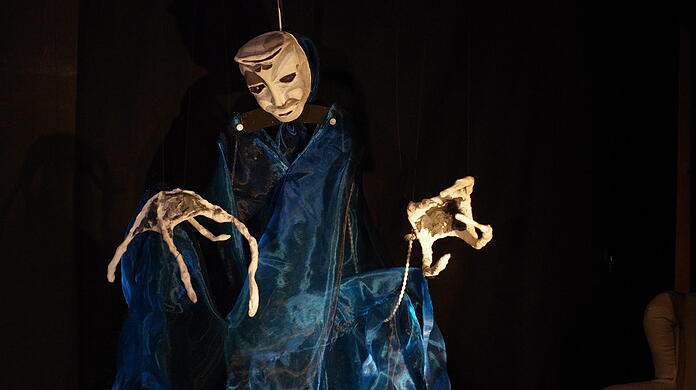 Eine der Hexen in „Macbeth“: Ab Herbst wieder im Kleinen Spiel zu sehen. Eine der Hexen in „Macbeth“: Ab Herbst wieder im Kleinen Spiel zu sehen.