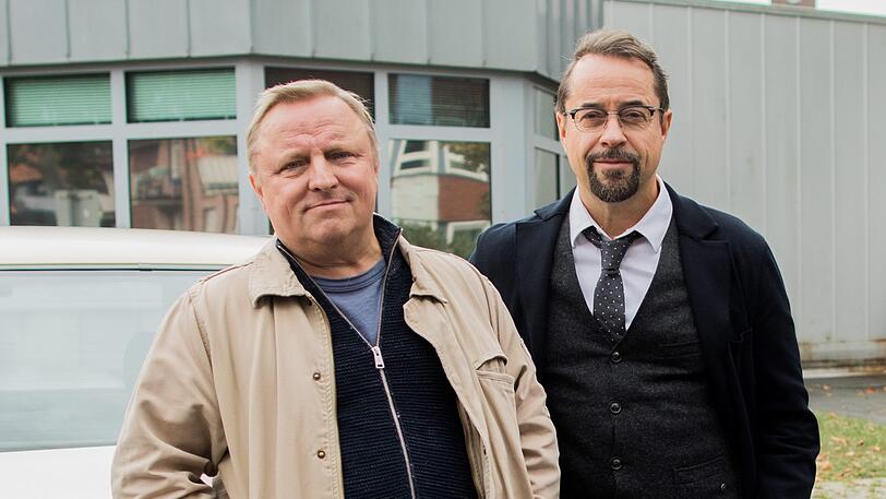 Die Quotensieger: Axel Prahl (l.) und Jan Josef Liefers bei Dreharbeiten der Folge: "Spieglein, Spieglein".