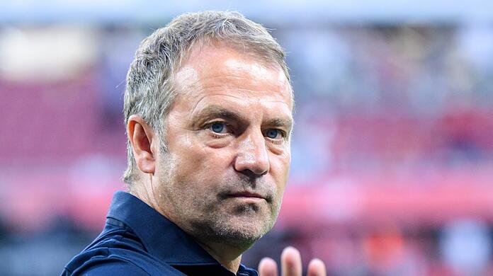 "Das war ein Rückschritt. Wir haben zu viele Fehler gemacht", kritisiert Bundestrainer Hansi Flick den schwachen Auftritt seiner Mannschaft beim 1:1 in der Nations League in Ungarn.