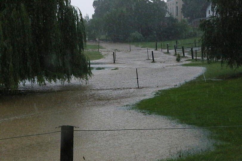 Regen, Schlamm, Wassermassen - Bilder aus dem Landkreis Mühldorf am Inn.