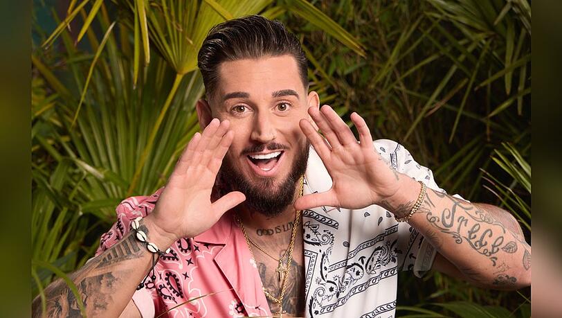 Mike Heiter schaffte es auf den fünften Platz bei "Ich bin ein Star - Holt mich hier raus!". Mike Heiter schaffte es auf den fünften Platz bei "Ich bin ein Star - Holt mich hier raus!".
