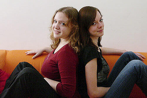 Zwei mutige Frauen, die einen Weg aus der Krankheit suchen - Antonia (l.) und Alena