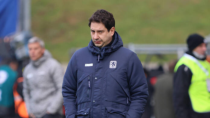 Muss nach dem 0:4-Debakel in Saarbrücken die Koffer packen: Chefcoach Argirios Giannikis.