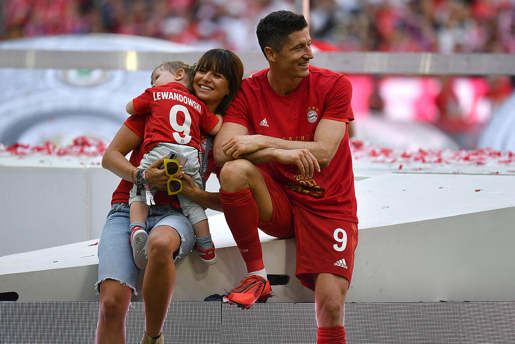 Lewandowski Privat Freunde Plaudern In Interview Uber Star Sturmer Abendzeitung Munchen