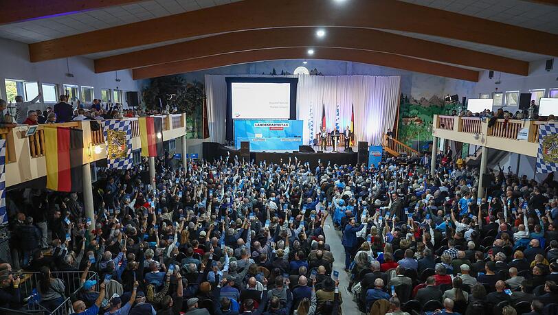 Mehr als 1.100 Mitglieder sind zum Landesparteitag gekommen. Mehr als 1.100 Mitglieder sind zum Landesparteitag gekommen.