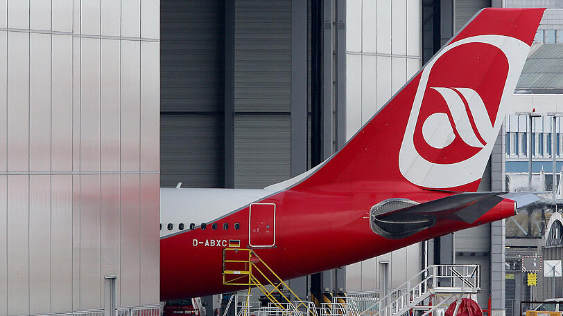Das Management spricht von einer existenzbedrohenden Situation für die Airline.