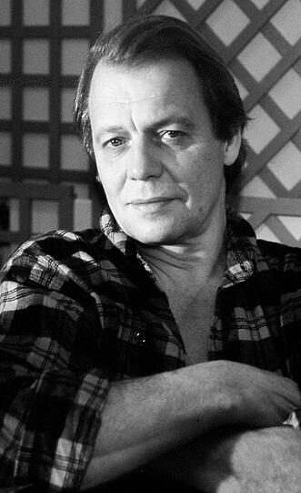 In der Fernsehserie "Starsky & Hutch" spielte er den Polizisten Ken "Hutch" Hutchinson. Am 4. Januar ist der Schauspieler und Sänger David Soul im Alter von 80 Jahren in seiner Wahlheimat England gestorben.