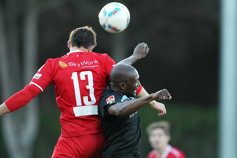 Mit 2:0 gewann der TSV 1860 München das Testspiel im Trainingslager in Belek gegen den FC Thun. Die besten Bilder der Partie.