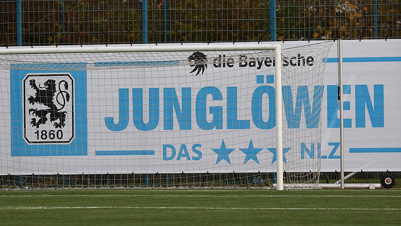 Hauptsponsor "die Bayerische" ist der Namensgeber für das NLZ der Löwen. Hauptsponsor "die Bayerische" ist der Namensgeber für das NLZ der Löwen.