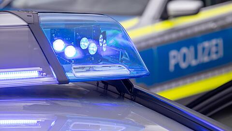 Die Polizei ermittelt unter anderem wegen Hausfriedensbruch und Sachbeschädigung. (Symbolbild)