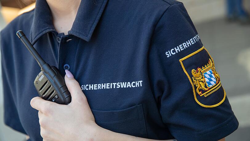 Die bayerische Sicherheitswacht soll weiter wachsen. (Archivbild) Die bayerische Sicherheitswacht soll weiter wachsen. (Archivbild)