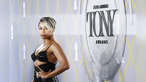 Musicaldarstellerin Ariana DeBose moderiert auch 2023 wieder die Tony Awards