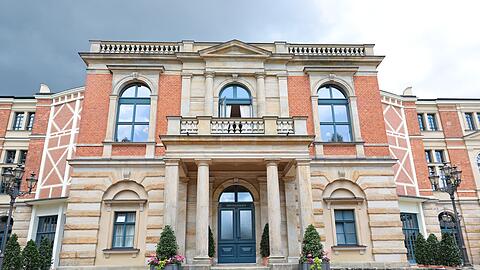 Die Bayreuther Festspiele ringen um eine neue Struktur.