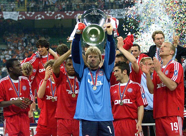 Den schönsten Sieg gegen Valencia feierte man in Mailand: beim bislang letzten Champions-League-Sieg 2001. Im Elfmeterschießen wurde damals Oliver Kahn zum Helden. Den letzten Elfmeter für Bayern verwandelte Thomas Linke. Ein denkwürdiger Abend.