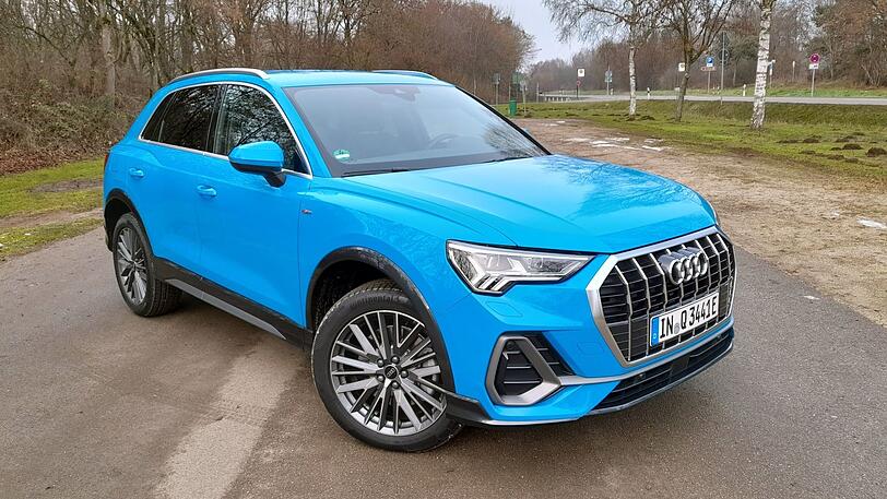 Der Q3 45 TFSI e markiert den Einstieg in die Welt der elektrifizierten Q-Modelle von Audi.