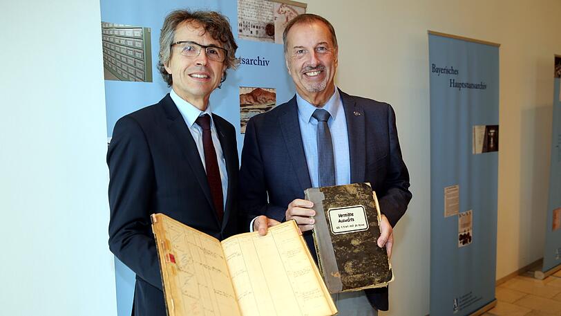 Bernhard Grau Direktor (l.) und LKA-Präsident Robert Heimberger.