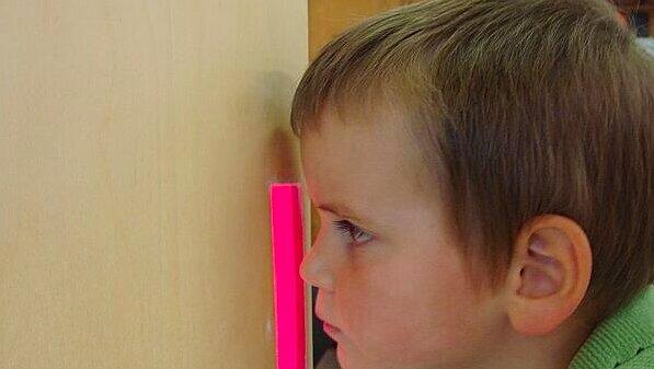 Kinder gestalten im Archiv Geiger Postkarten. Kinder gestalten im Archiv Geiger Postkarten.