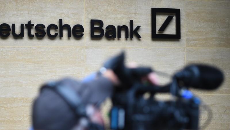 Die Deutsche Bank hat den Abbau von weltweit rund 18.000 Vollzeitstellen angekündigt. Die Deutsche Bank hat den Abbau von weltweit rund 18.000 Vollzeitstellen angekündigt.