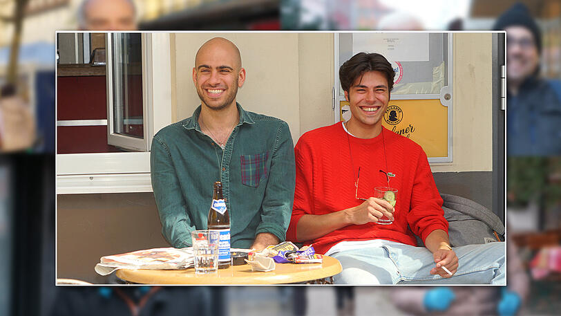 Studenten v.l. Khaled (25) und Lorenzo (25). 
Khaled: "Wir beide sind Kumpels und haben einige gemeinsame Interessen. Wir halten uns 
viel in der Stadt und an der Isar auf, studieren und quatschen miteinander. 
Lorenzo ist ein sehr empathischer und lebensfroher Mensch. 
Wir sind außerdem gerne in der Kneipe Frida in der Steinheilstraße. Dort schmeckt die  
Orangenschorle mit Campari super!" 
Lorenzo: "Der Mann von heute ist hart, aber herzlich. Außerdem: verantwortungsvoll, zielstrebig 
und weltoffen.  
Khaled ist ein sehr bedachter, intelligenter und weltoffener Typ.    
Wir sind gerne im Error 404 in der Müllerstraße am Platz des ehemaligen 
Café Forums. Da sitzt es sich so als sitze man im Wohnzimmer von Freunden."