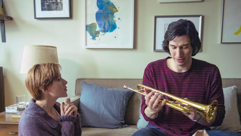 Scarlett Johansson (l) als Nicole und Adam Driver als Charlie in einer Szene des Films "Marriage Story". Scarlett Johansson (l) als Nicole und Adam Driver als Charlie in einer Szene des Films "Marriage Story".