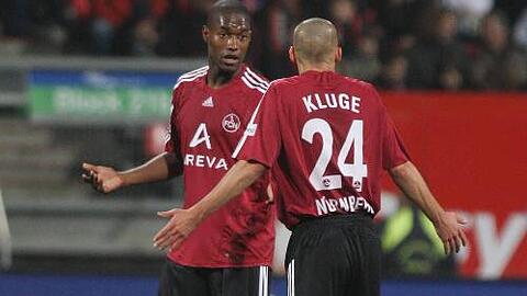 &bdquo;Das hatte mit Fußball nichts mehr zu tun&ldquo;: Club-Regisseur Peer Kluge (vorn) war nach dem Trainingsunfall stinksauer auf José Goncalves.