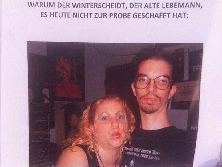 Klaas spielt Joko einen Streich und kramt im Archiv